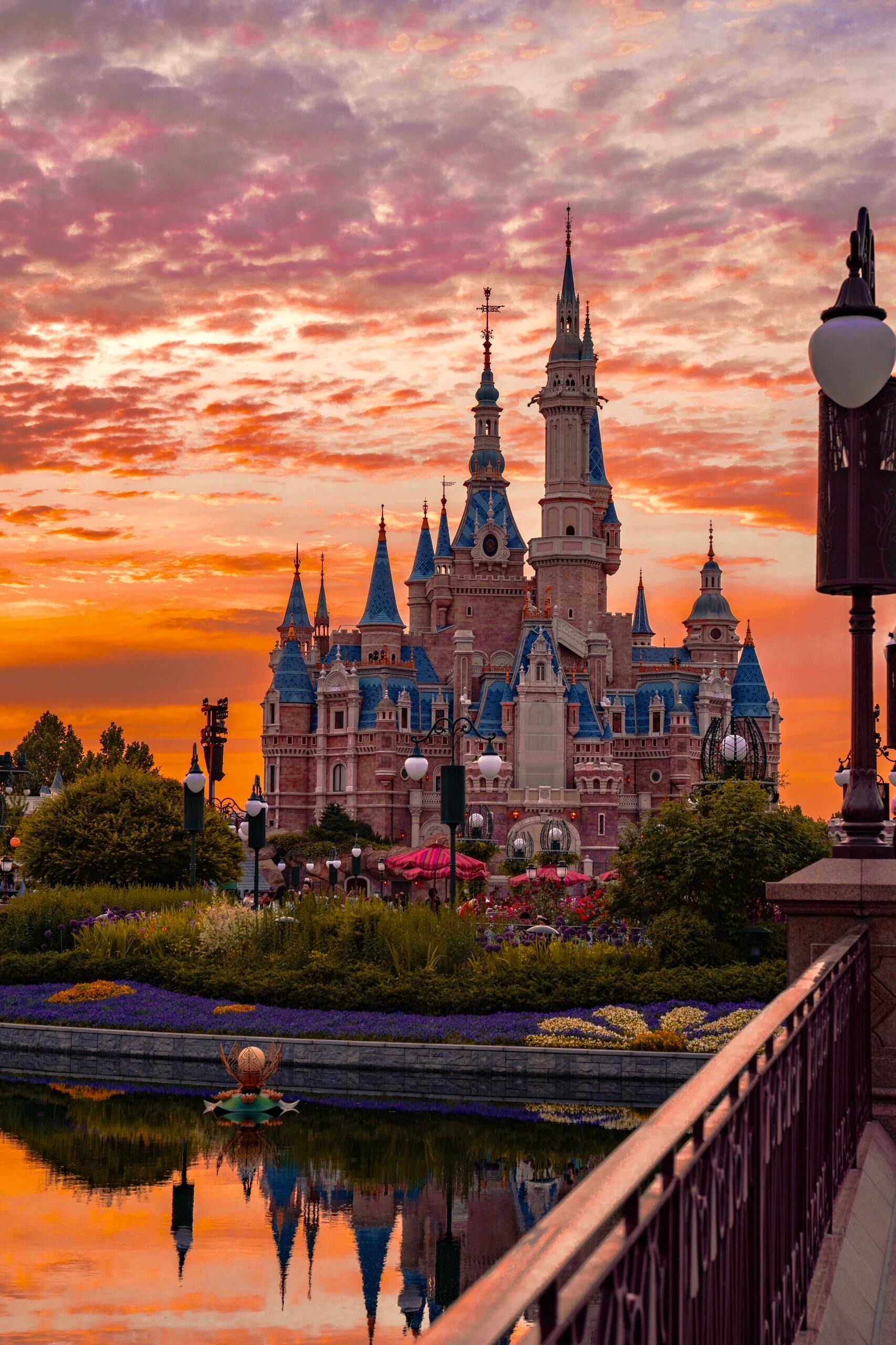 迪士尼的晚霞美到next level