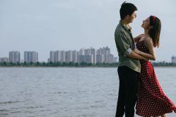 -卡慕映画婚纱摄影工作室