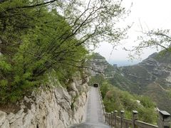 -抱犊寨风景区
