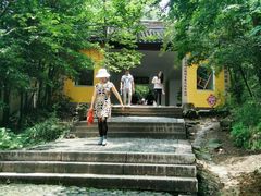 -灵岩山风景区