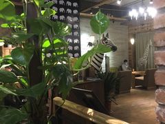 大堂-雨舍咖啡(汉神购物广场咖啡街区店)