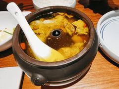 秋栗汽锅鸡-云海肴·汽锅鸡·云南菜(天山百盛优客店)