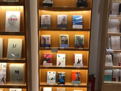 -猫的天空之城概念书店(印象城购物中心店)