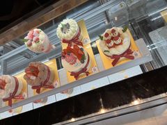 -花花卷卷·鲜食蛋糕(静安久光百货店)