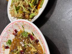 -五谷丰登农家院·地道胶东菜·海鲜烧烤(威海店)