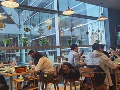 -潮界(LU·ONE凯德晶萃广场店)