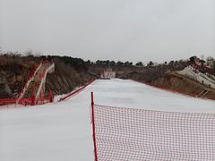 -蓟洲国际滑雪场