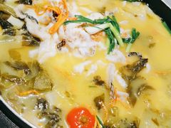 -山城外·非遗酸菜鱼(蜀都万达店)