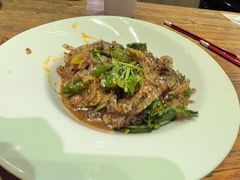-胡桃里音乐餐厅(陶溪川店)(川湘赣菜·世界百大酒庄直供红酒·音乐表演)