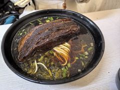 -小龙大肉面馆