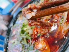 -马路边边·成都串串(翠柏路店)