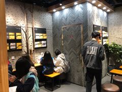 -茶颜悦色(嘉顿一楼吉时赏味游园会店)