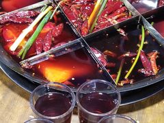 -正南齊北重庆老火锅(光华村直营店)