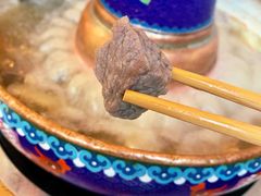 -毛辣果·贵州红酸汤牛肉火锅(西单店)