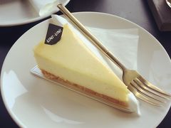 -UNI UNI(环亚凯瑟琳店)