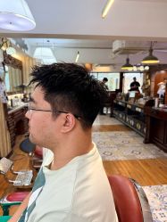 -BarberKiNG男士理发馆Barbershop