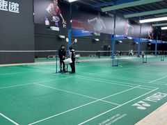 -DC极兔羽毛球馆YONEX(诸光馆)