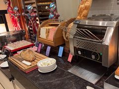 -亚龙湾希尔顿自助餐厅·海鲜·烧烤·沙滩BBQ·现场乐队