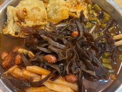 -柳州肥姨妈大骨螺蛳粉(东靖路店)