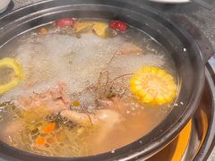 -野迹·石橄榄鸡·烧烤(新洲店)