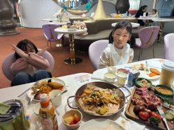 -奈尔宝·国风主题儿童乐园·亲子餐厅(豫园商城店)