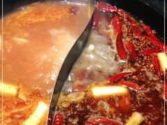 -周周有辣火锅馆(玖耀里店)