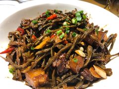 -邻家小馆(银都店)