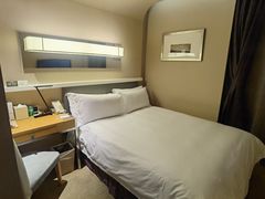 -上海中航虹桥机场泊悦酒店