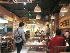 大堂-平娃三宝烧烤·面食(南小街店)