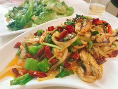 -覃记海鲜美食餐厅