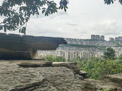 -七彩云南古滇温泉山庄