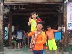 -安吉龙王山峡谷漂流