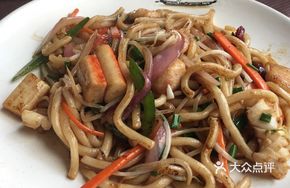 Japanese Seafood Stir-Fried Udon