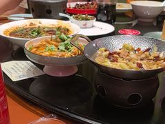 -川流不息·地道川菜·小龙虾(新松江路店)