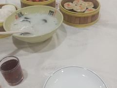-龙凤美食(汇都店)