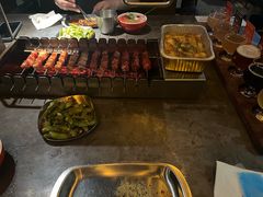 -麦凯伦烧烤·精酿超级工厂店(金桥总店)