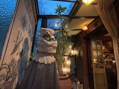 -古董花园(思南路42弄小区店)