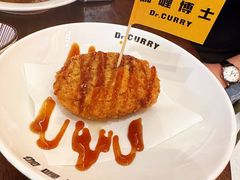 广告里才有的多汁汁牛肉饼-伽喱博士 Dr.CURRY咖喱饭(太阳宫咖喱店)