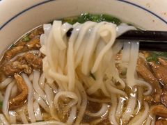 -矮子粉店1985·长沙米粉(湘春路店)