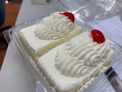 -红宝石·鲜奶小方·海派西点房(南丹店)
