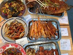 -黄小串·烤串海鲜涮牛肚(升龙广场店)