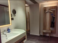 -汉庭优佳(成都一品天下蜀汉路东地铁站店)