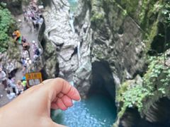 -蝶舞清江·恩施地心谷景区