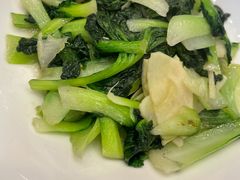 -侬佳蒸菜馆(听潮店)