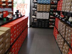 -NIKE北京马连道换季优惠店