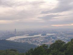 -紫金山山顶公园