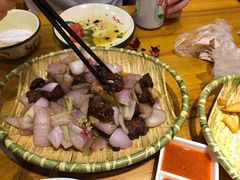 黑椒雪花牛仔粒-丁记盐蘸牛肉·新杭菜(河东路店)