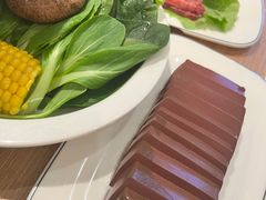 -三人行骨头王火锅(长寿店)