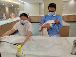 点击看大图 -宝生月子中心(民治店)