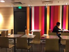 大堂-麦当劳(洪山商场店)